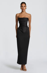 XS