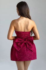 XS