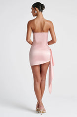 XS