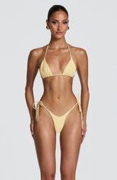XS