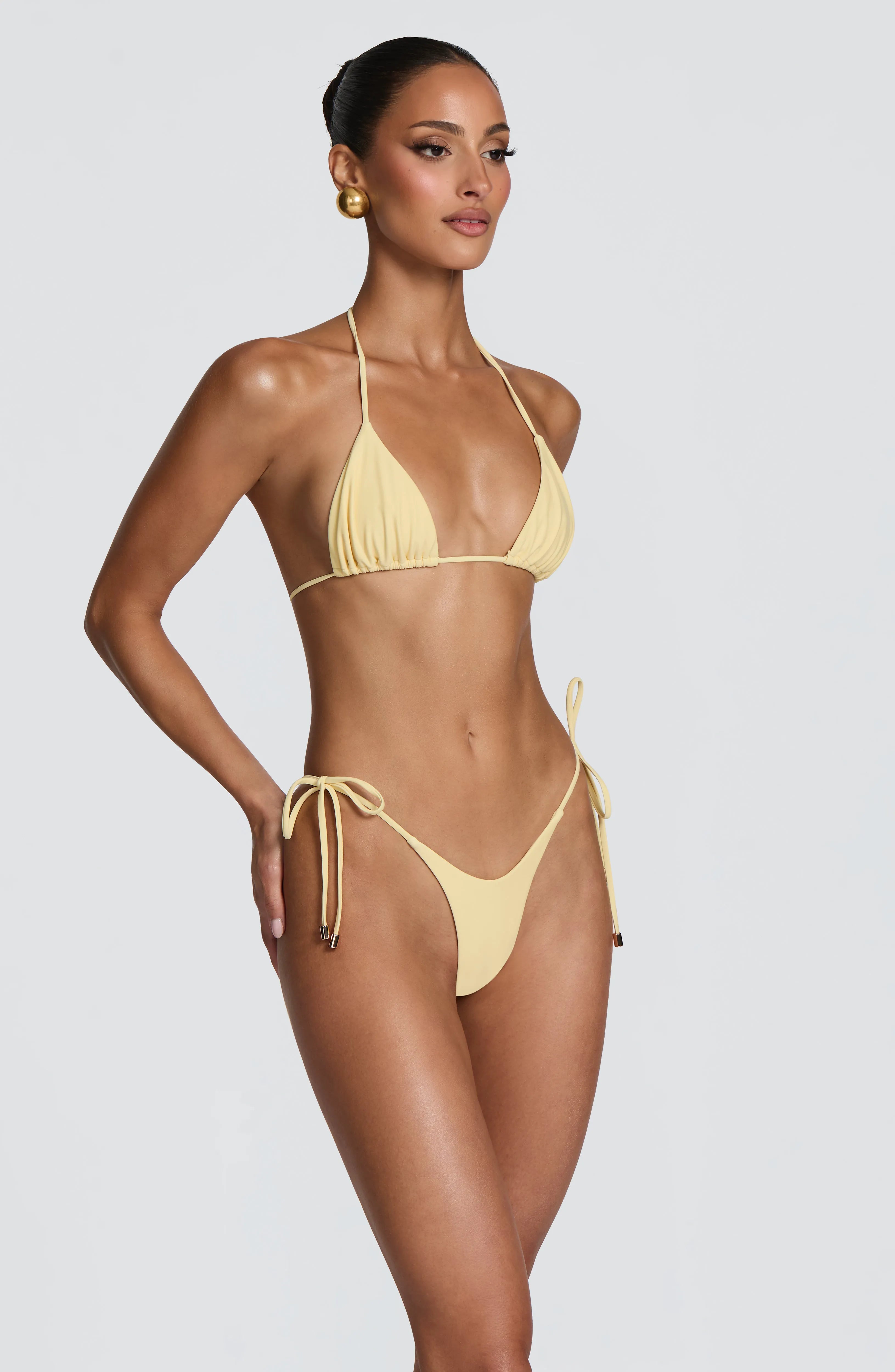 XS