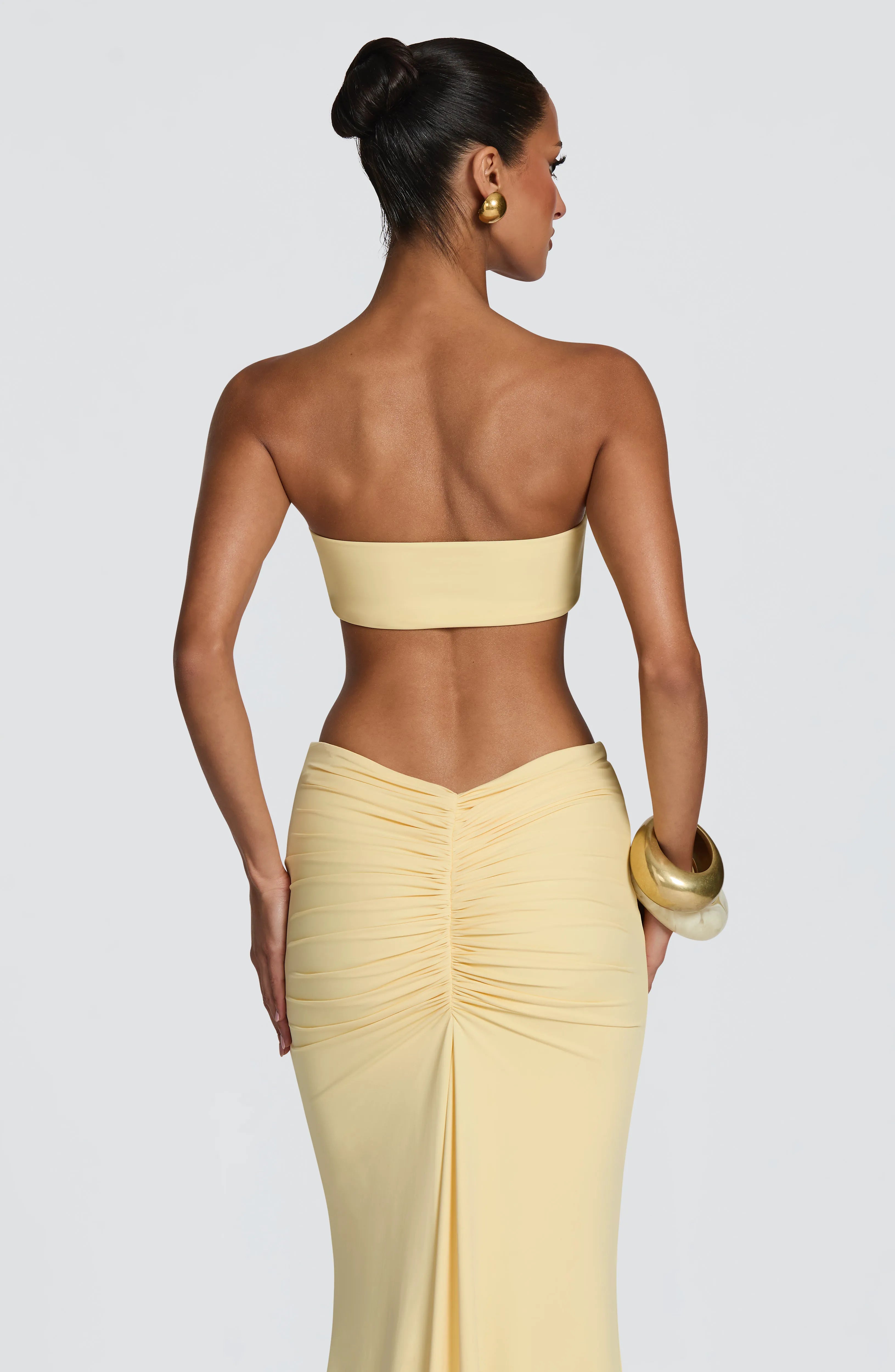 XS