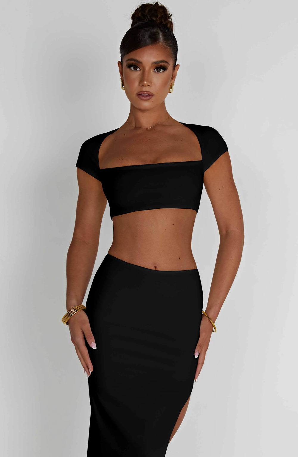 XS