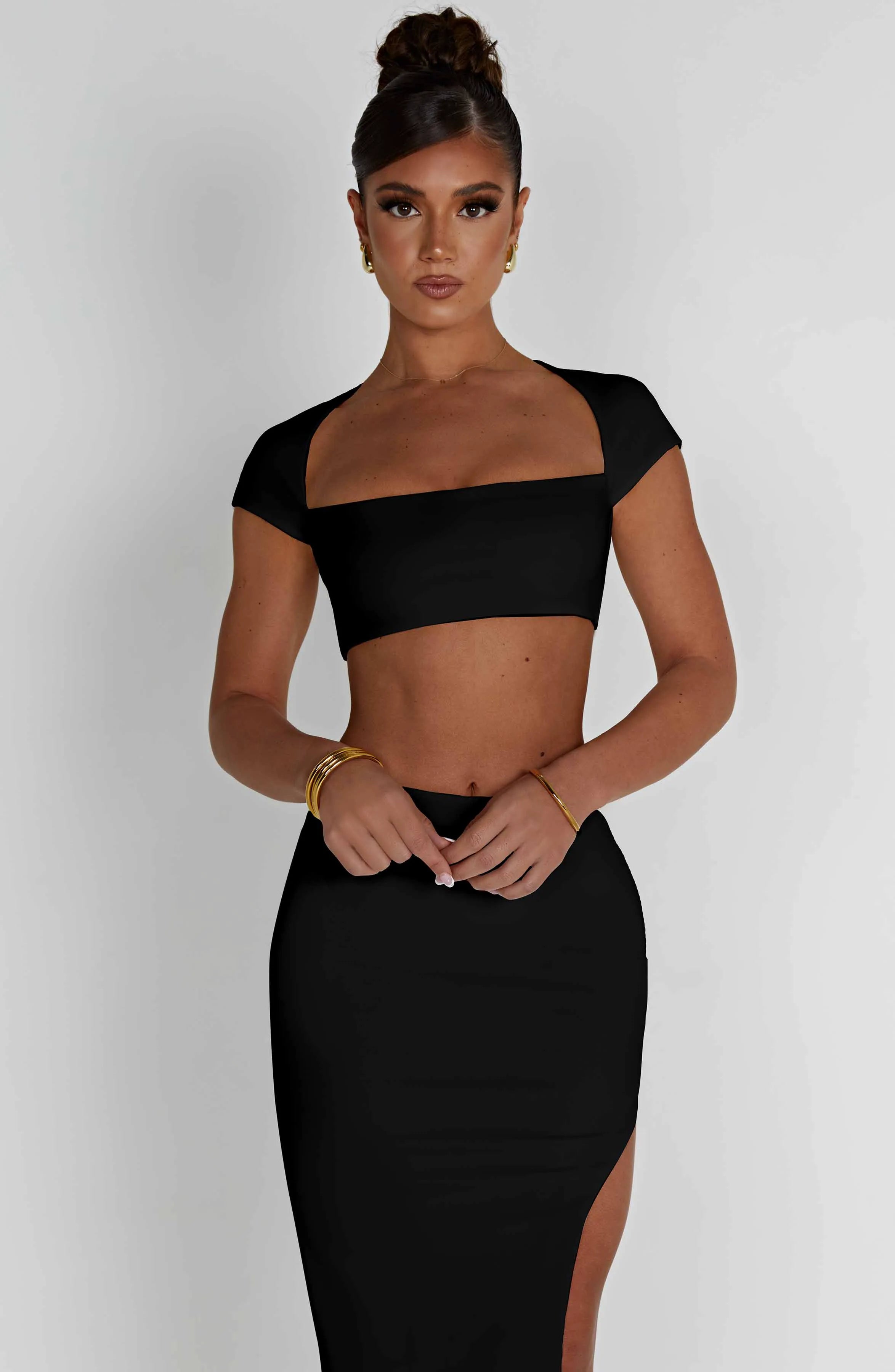 XS