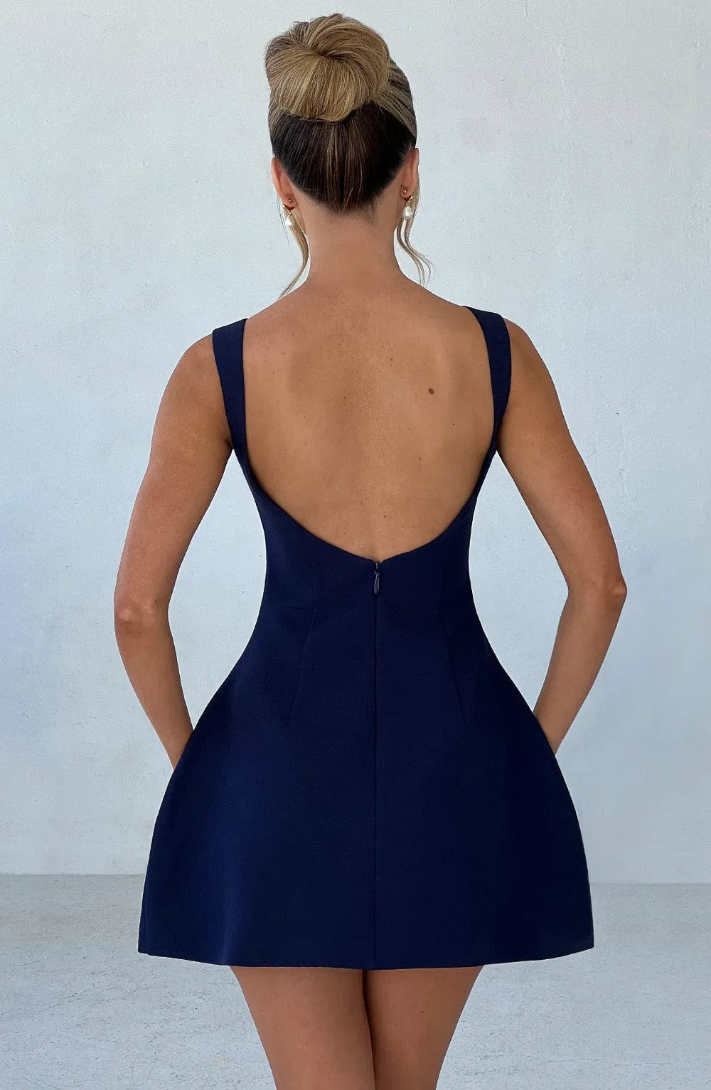 XS