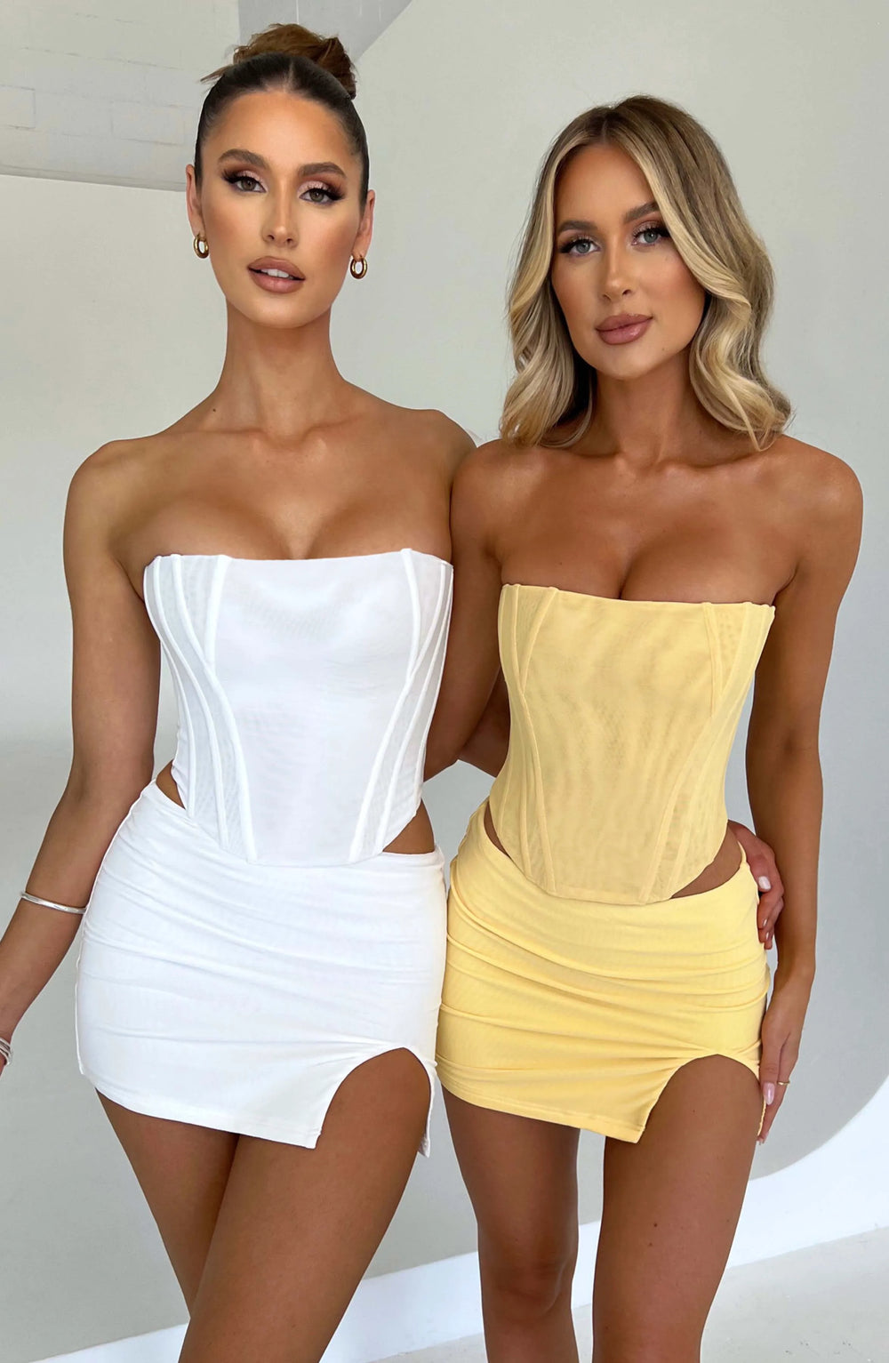 XS