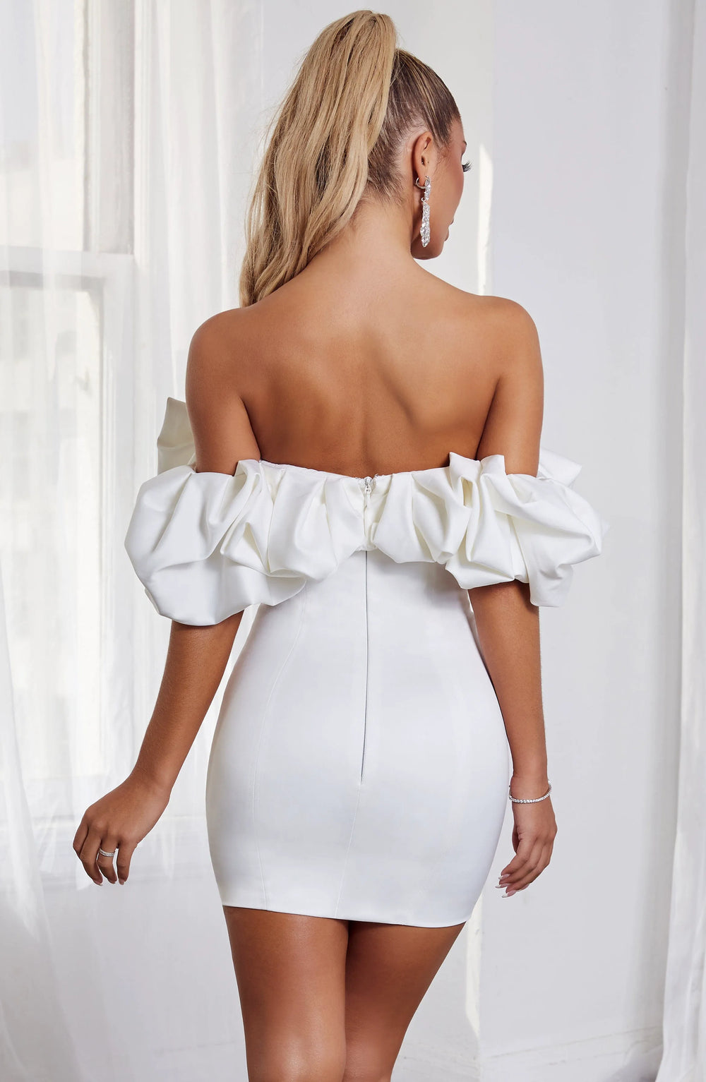 XS