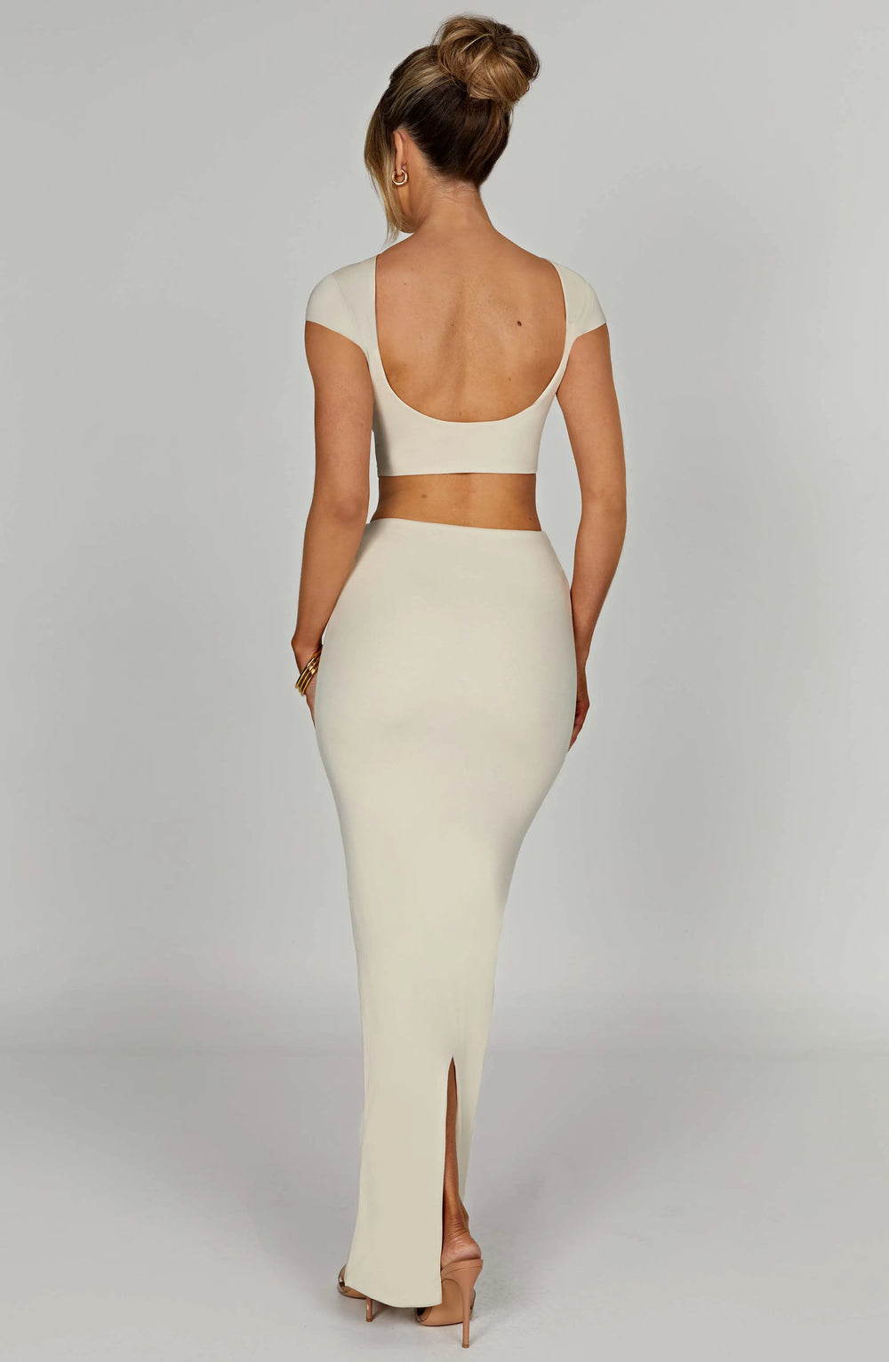 XS