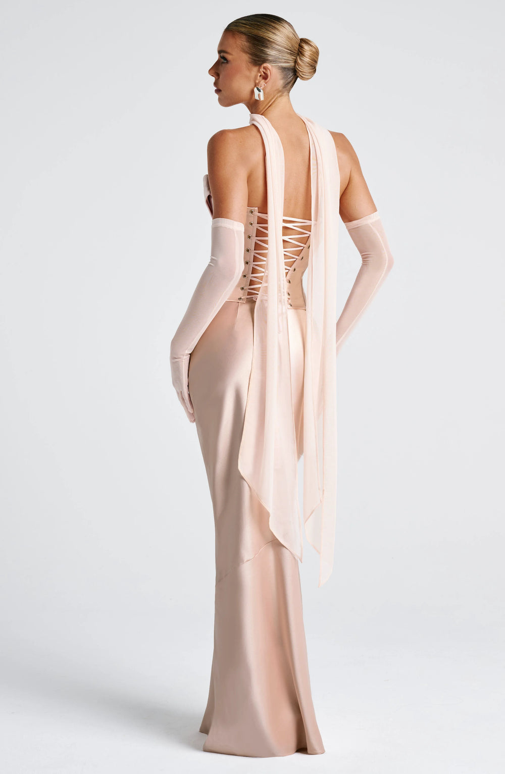 XS