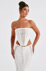 XS