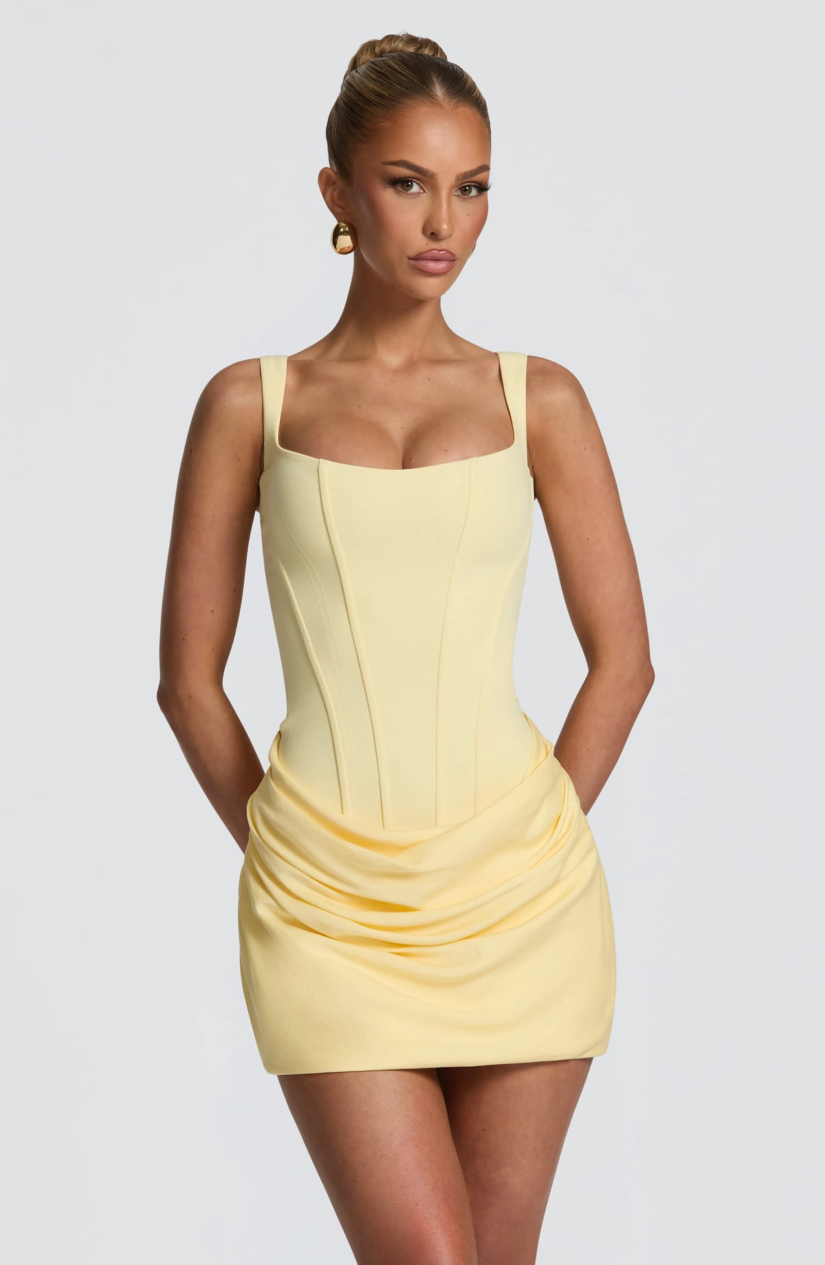 XS