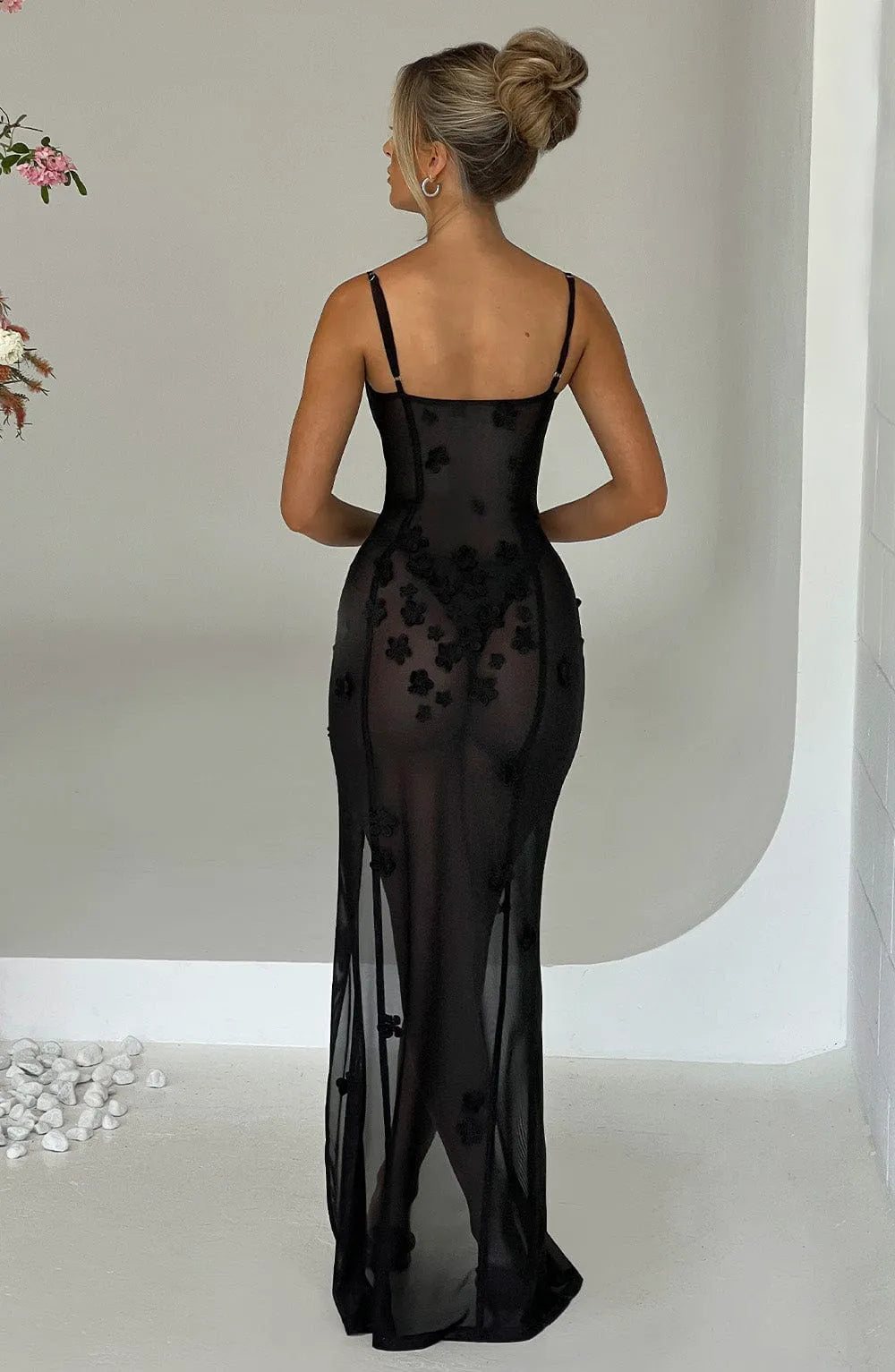 XS