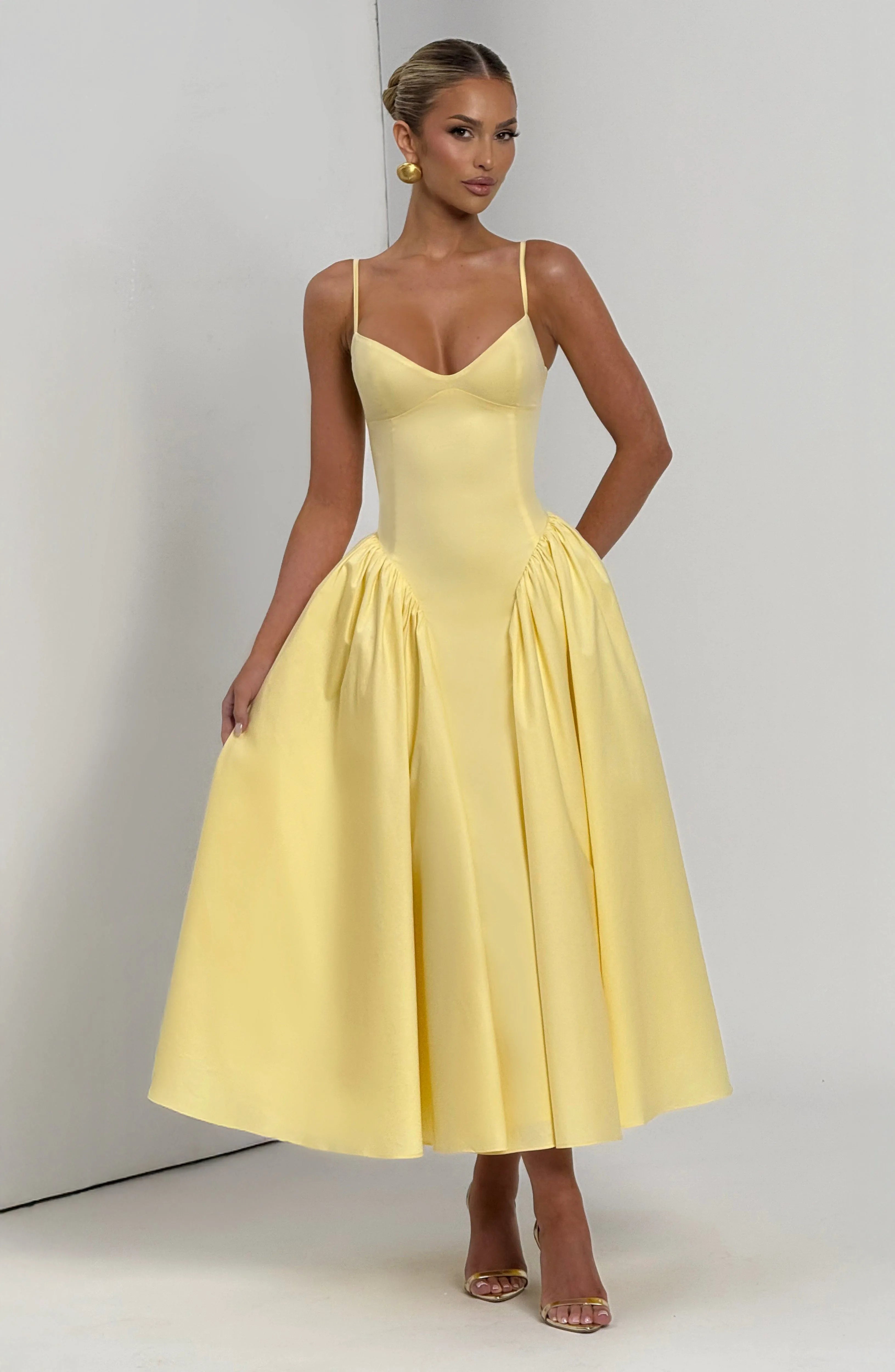 XS