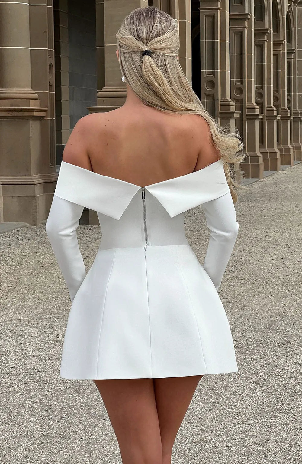 XS