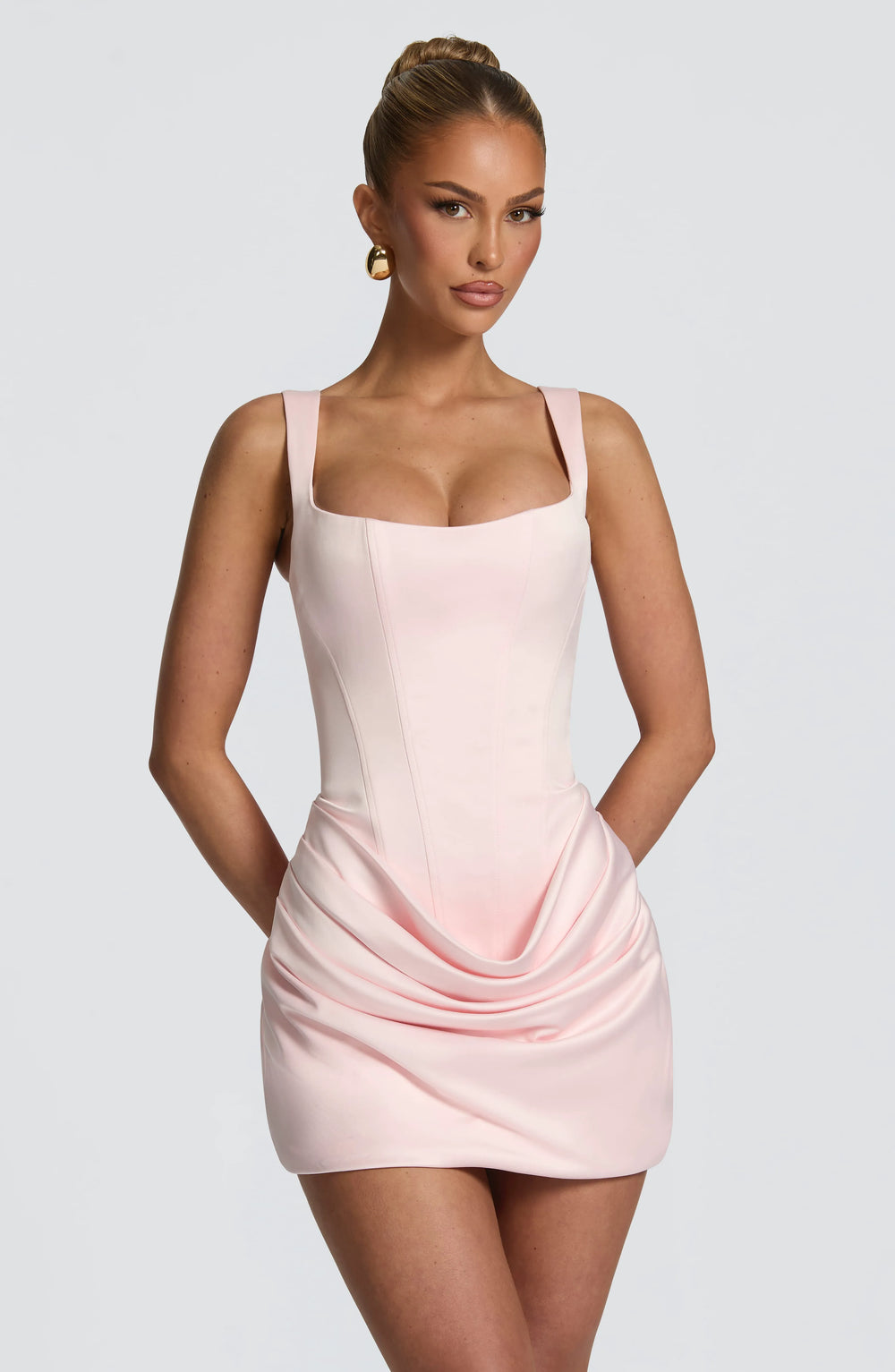 XS