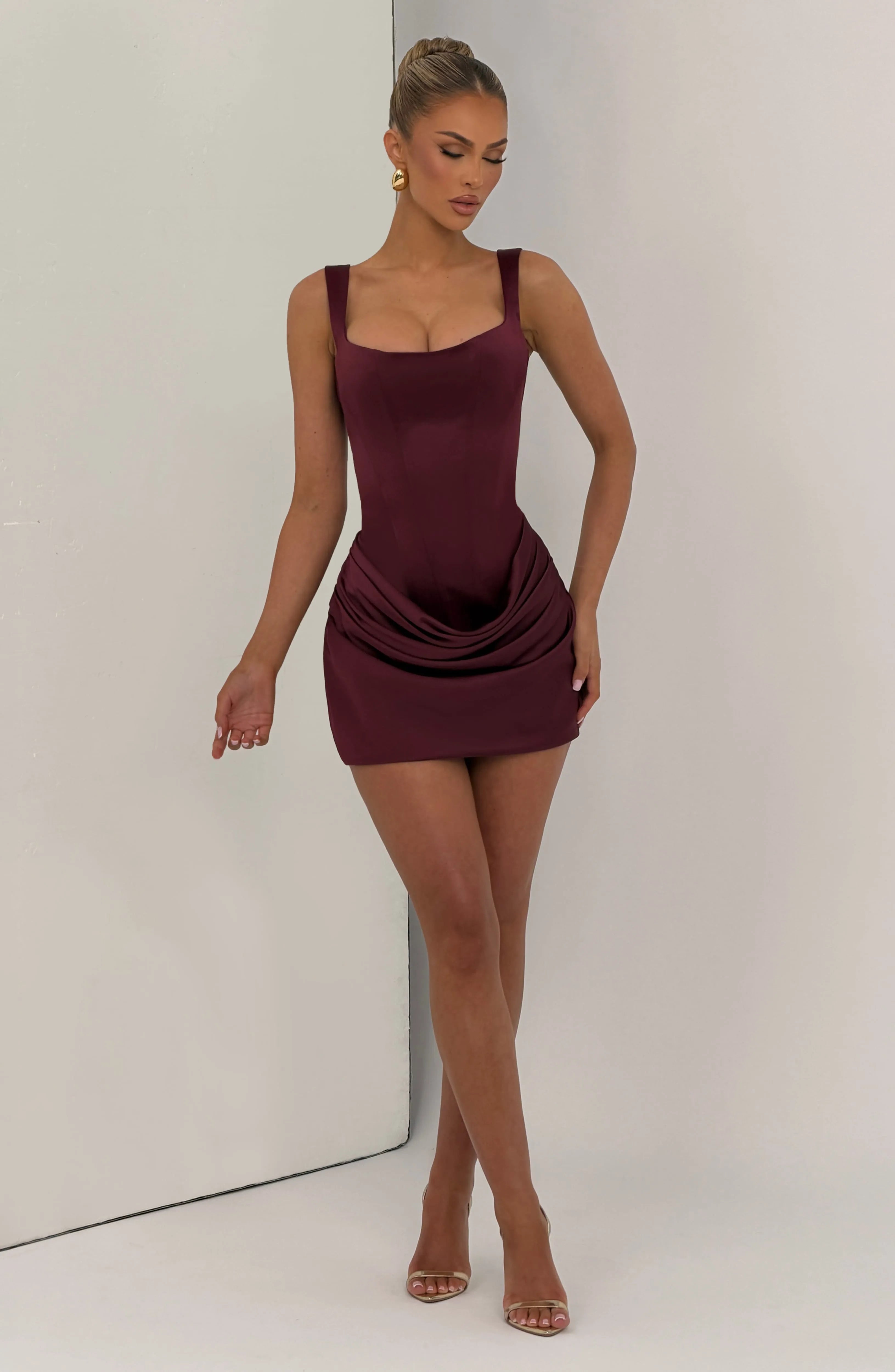 XS