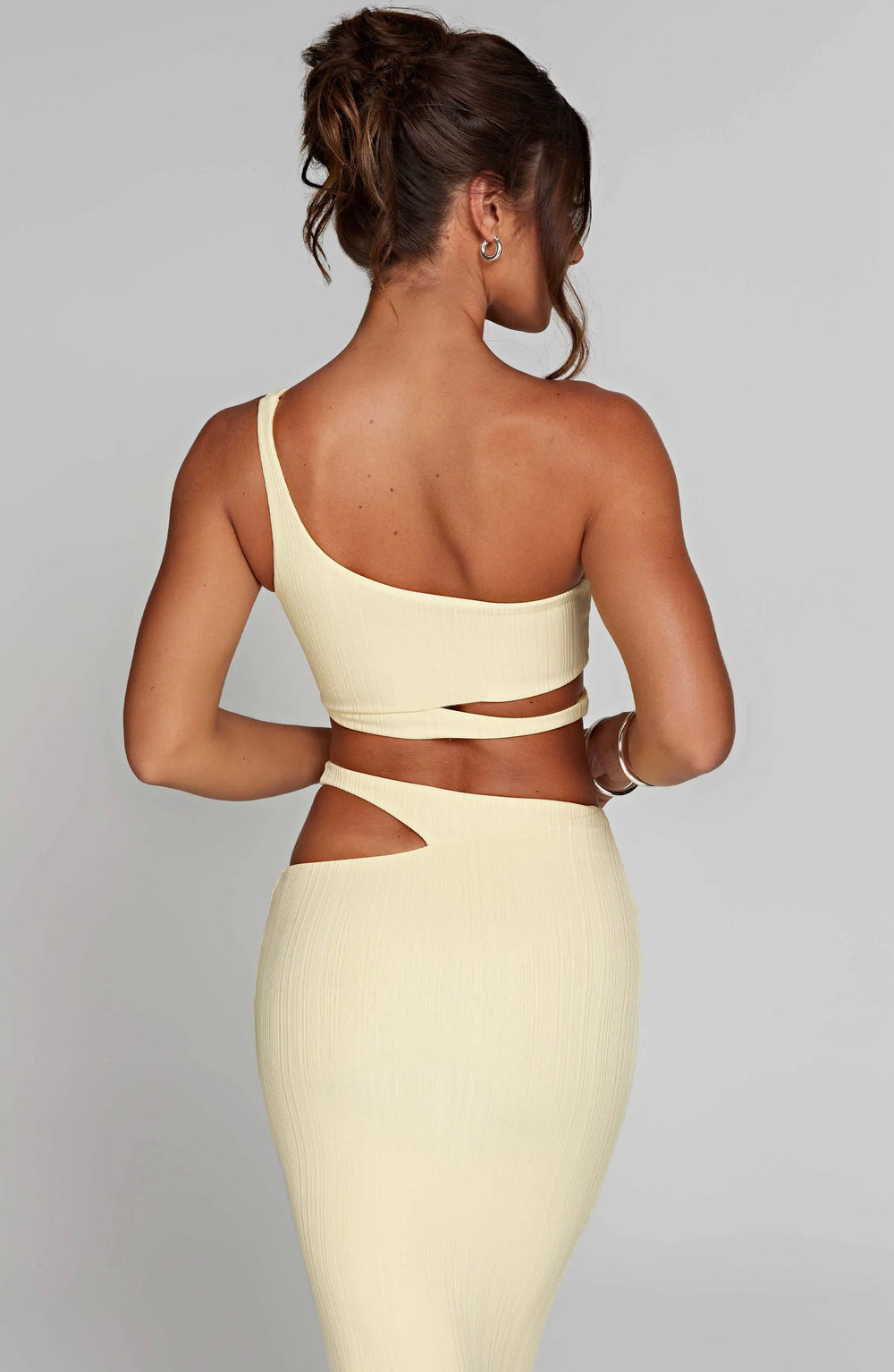 XS