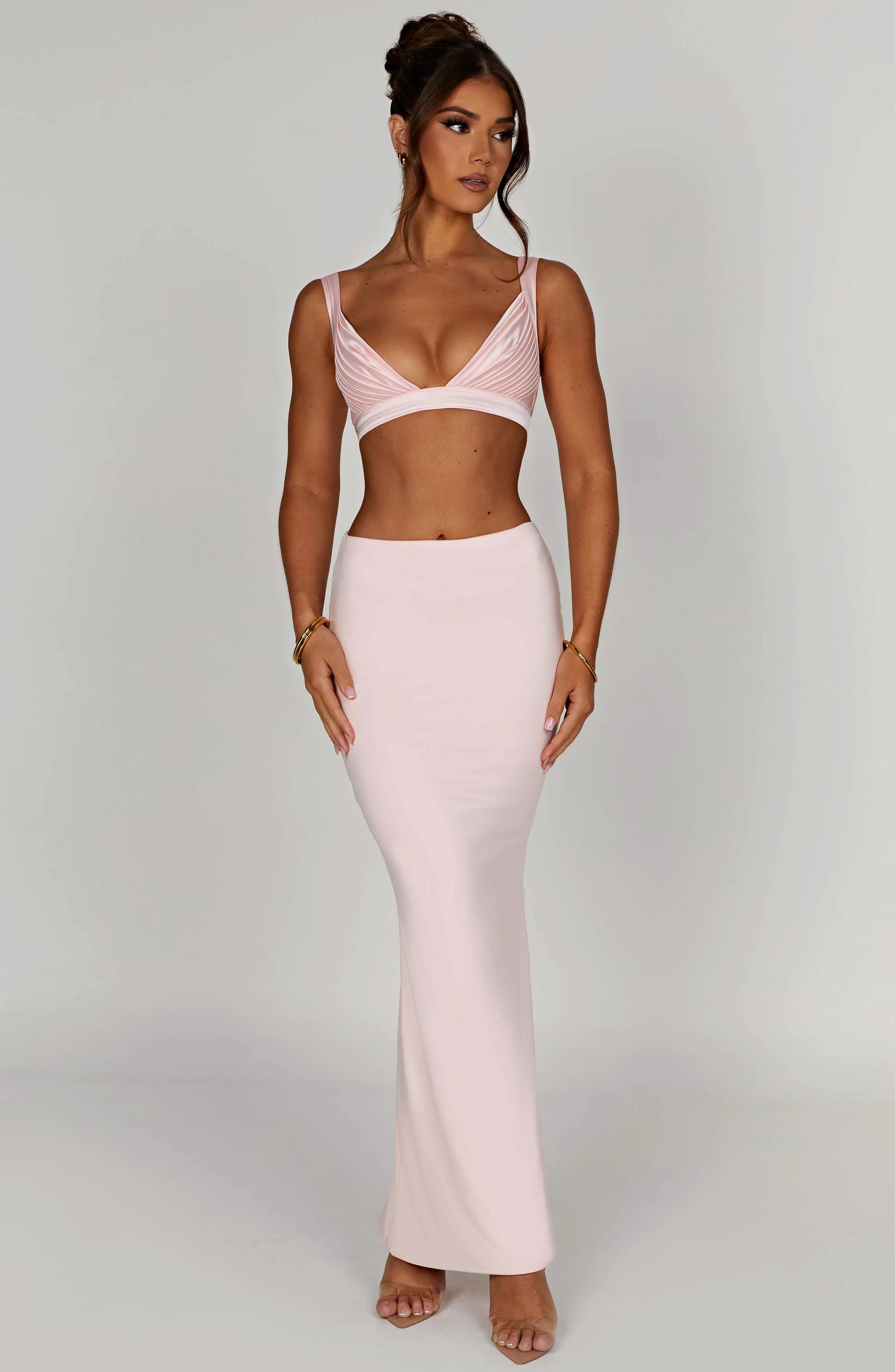 XS