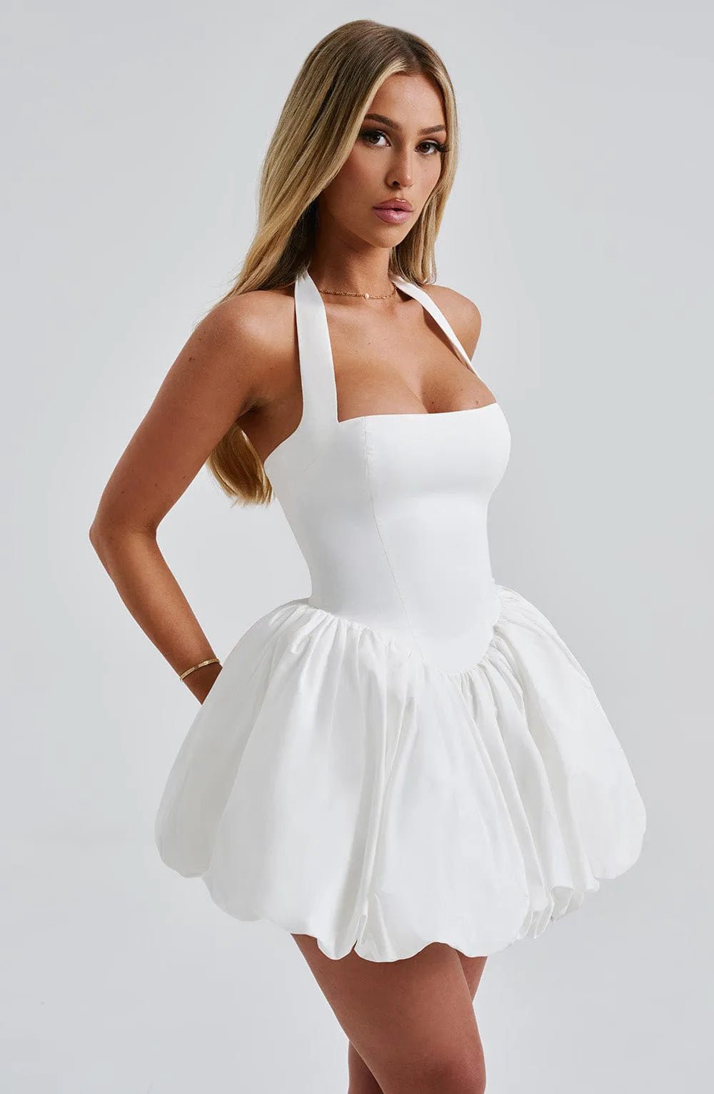 XS