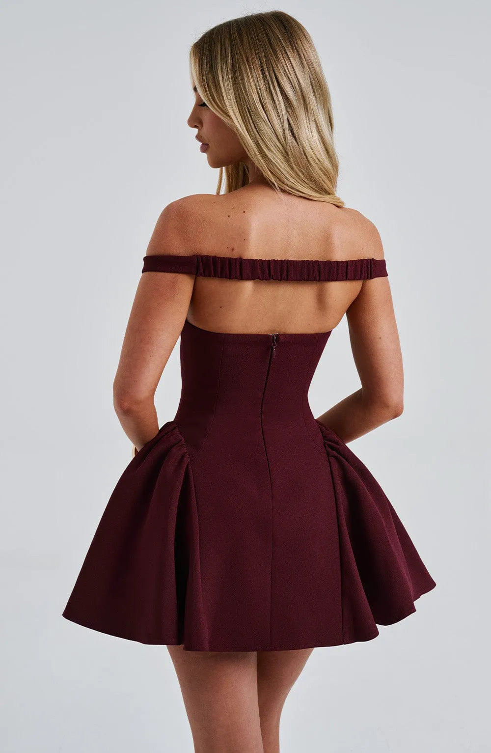 XS