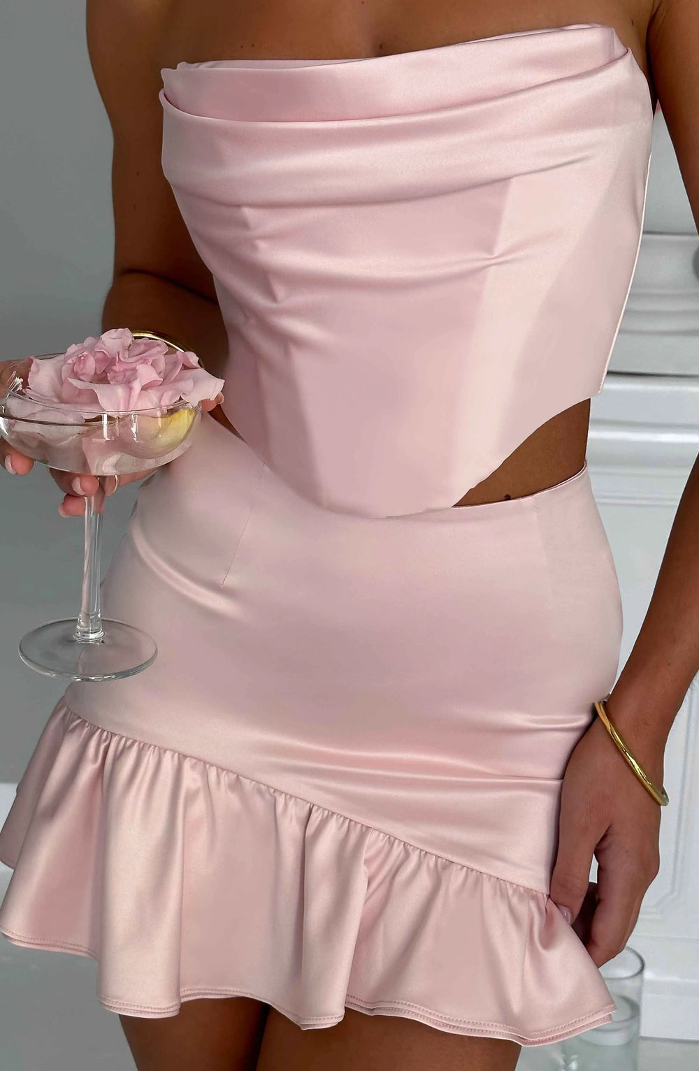 XS
