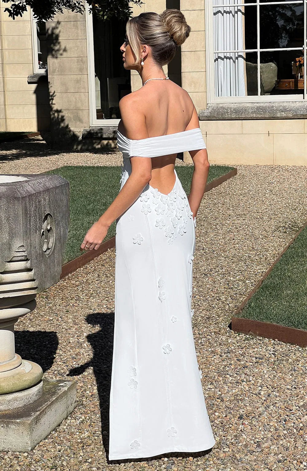 XS