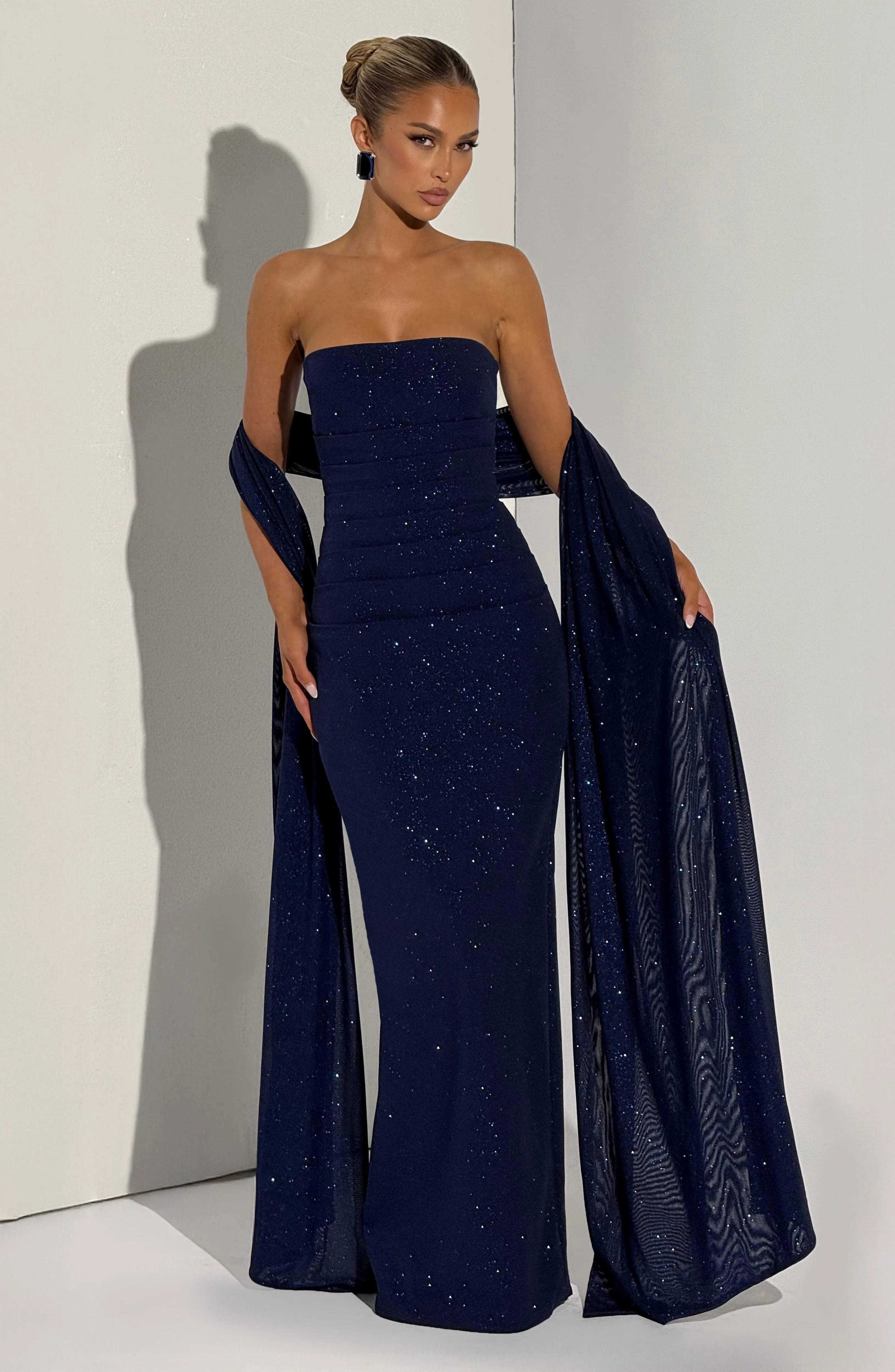 XS