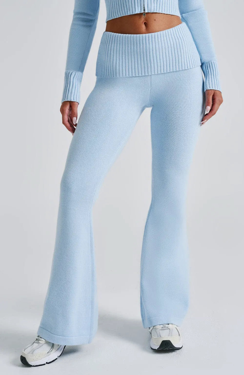 XS