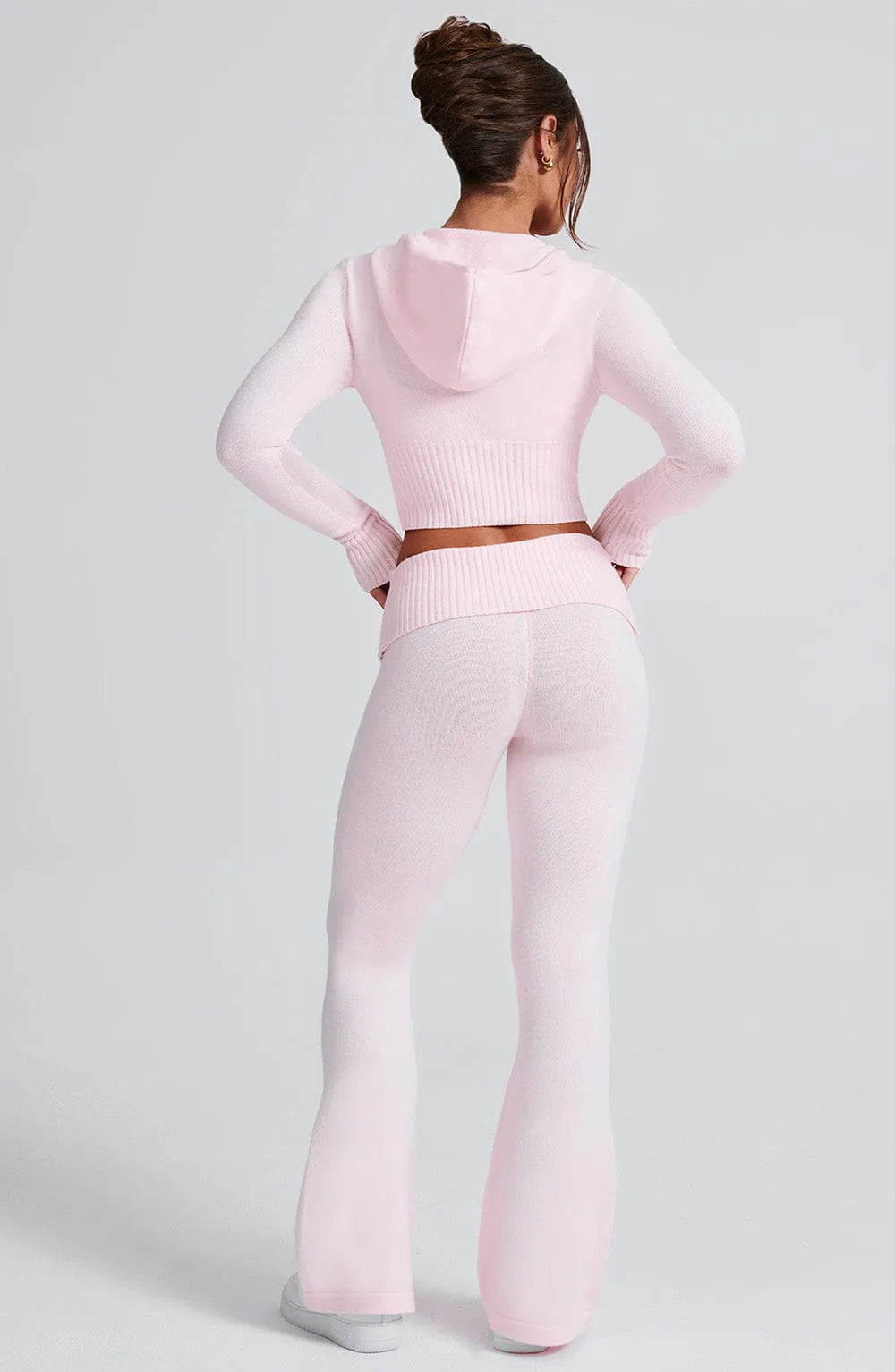 XS