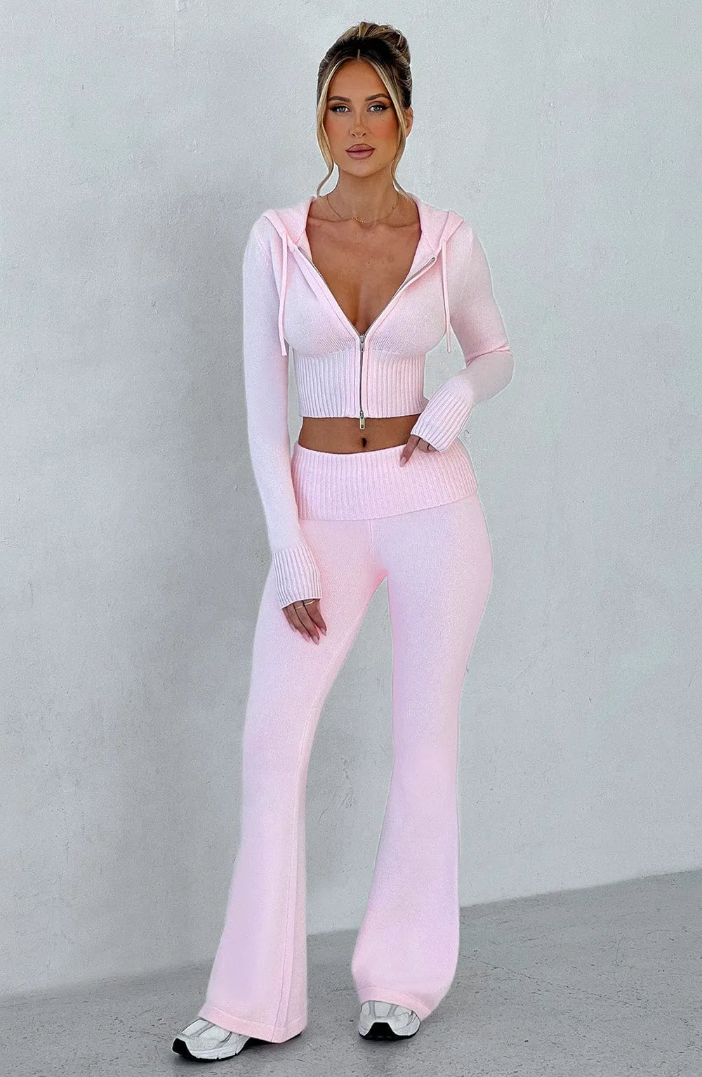 XS