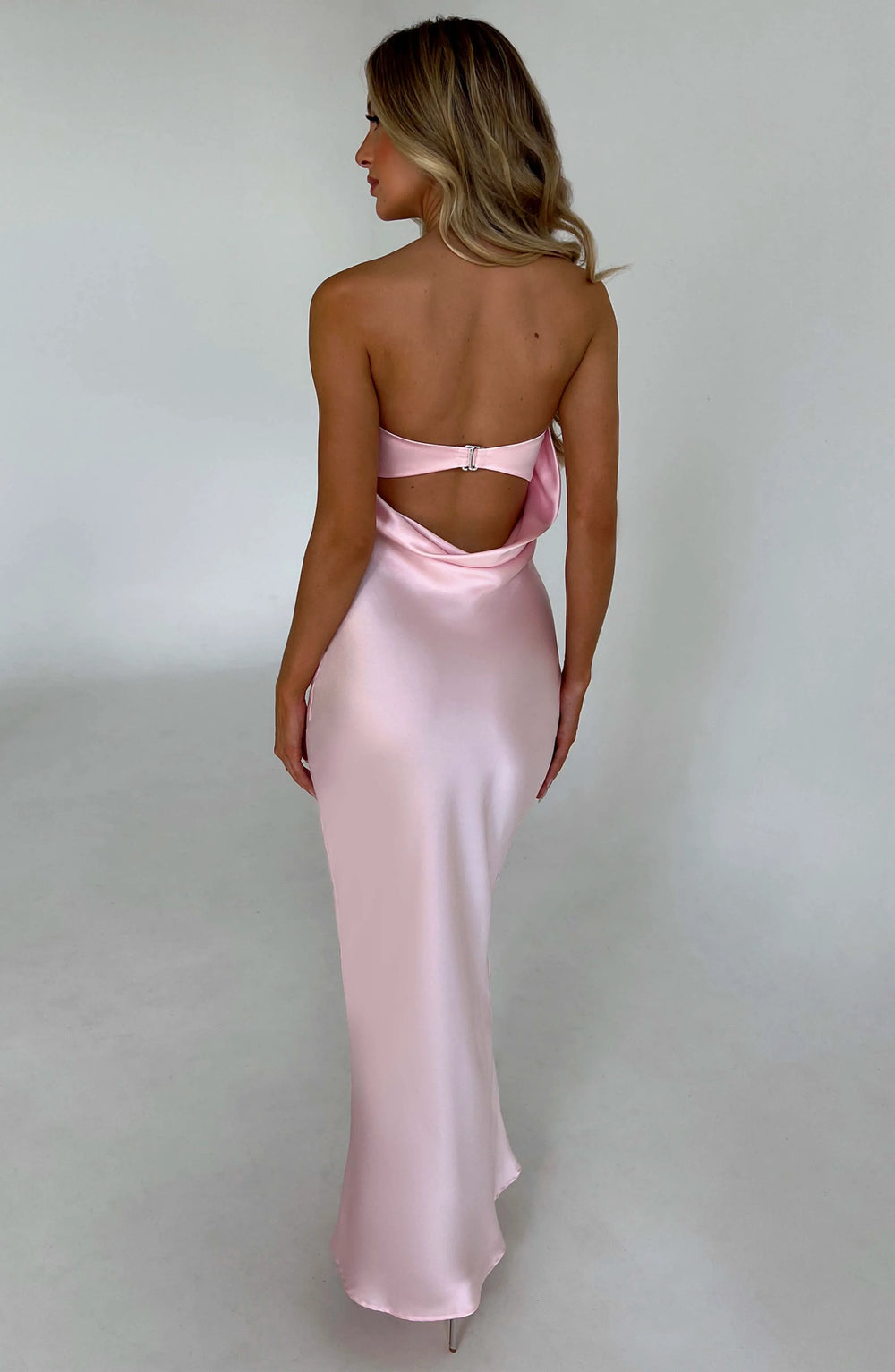 XS