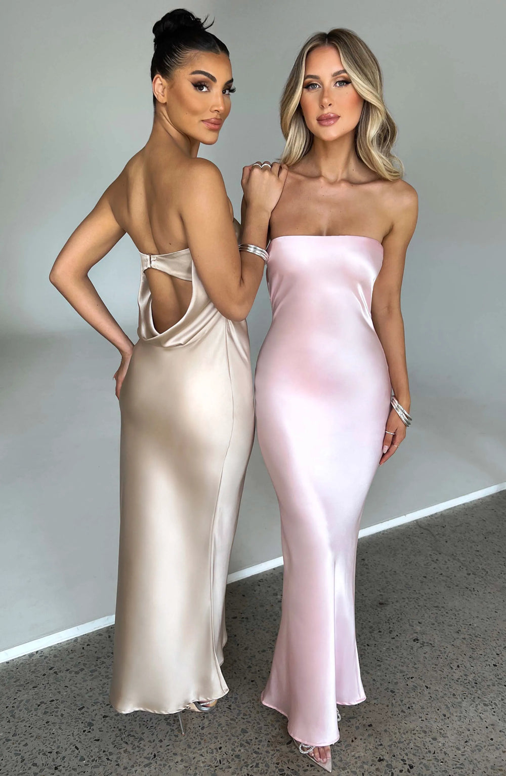 XS
