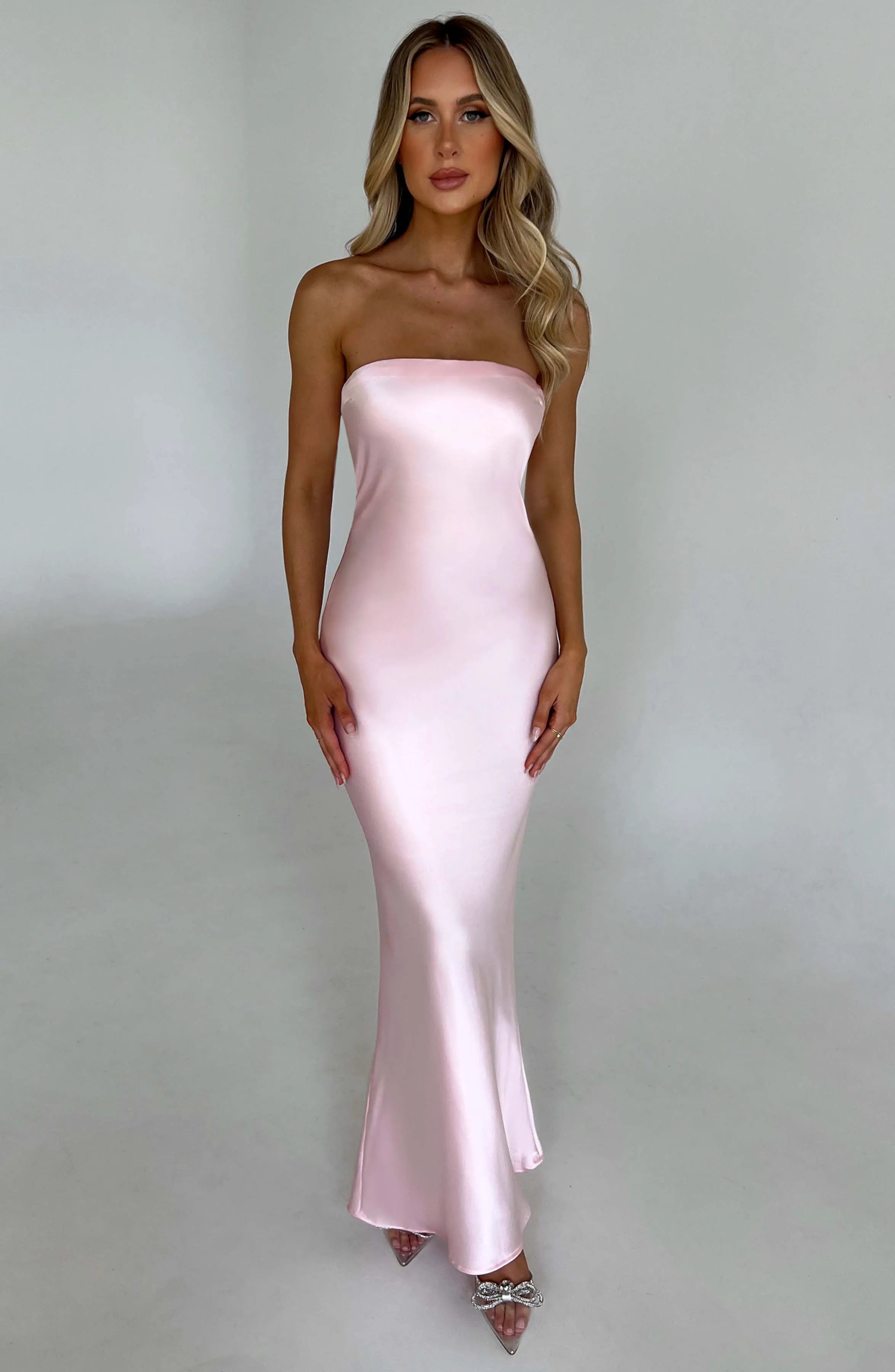XS