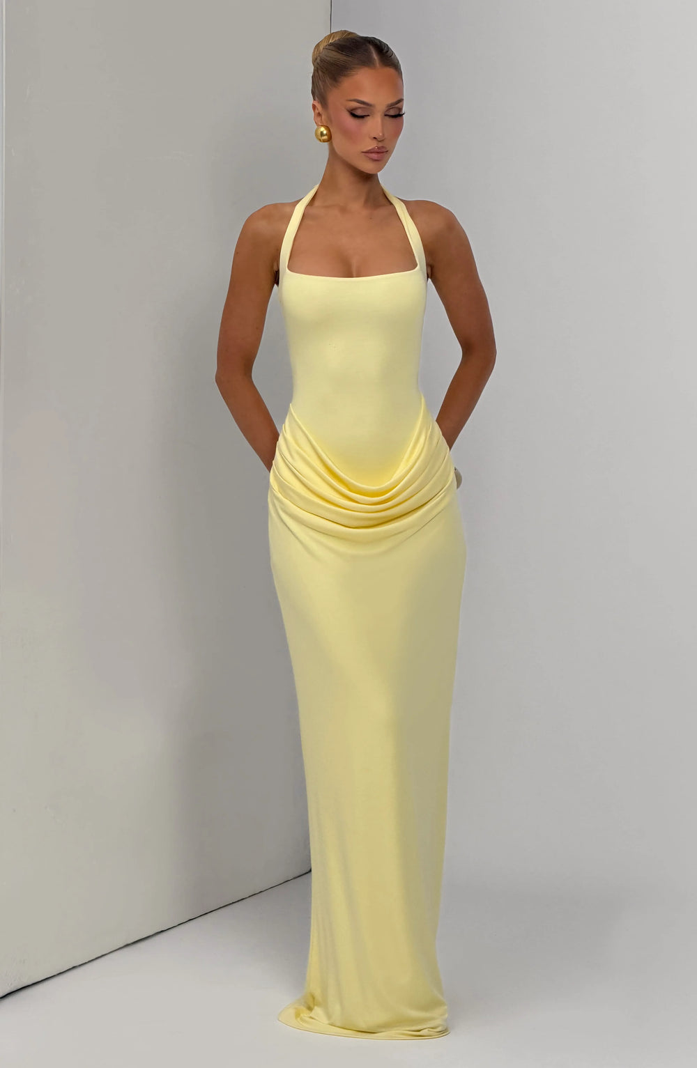 XS