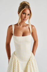 XS