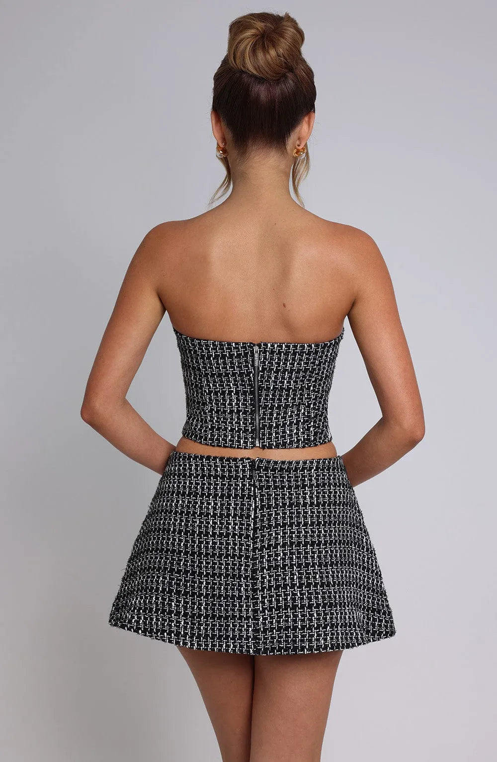 XS