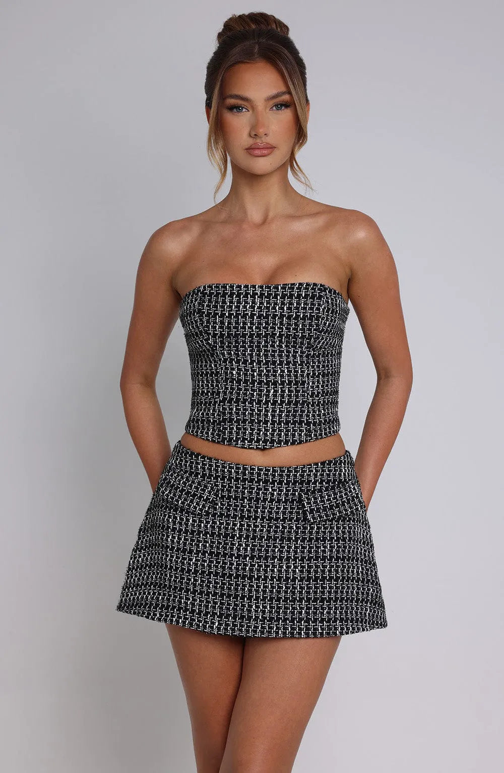 XS