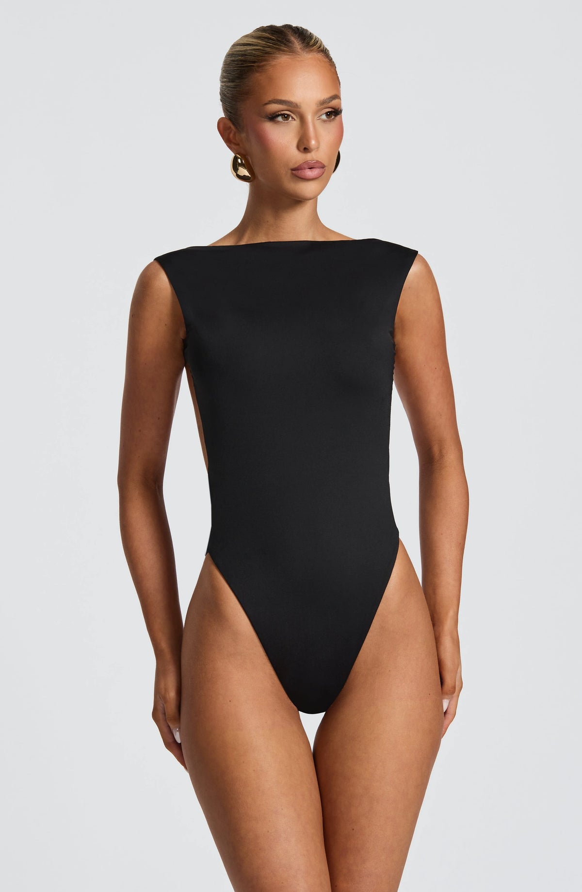 XS