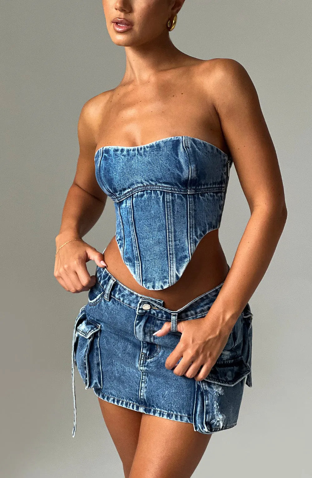 XS